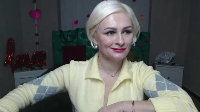 Image 8 of oliviahorst Stream on Chaturbate on 1 month ago