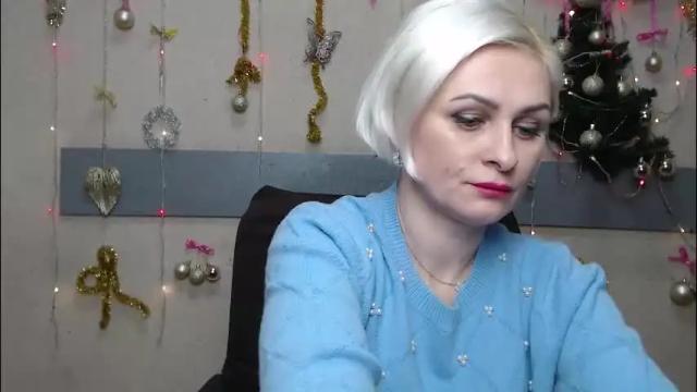 Image 4 of oliviahorst Stream on Chaturbate on 18 days ago