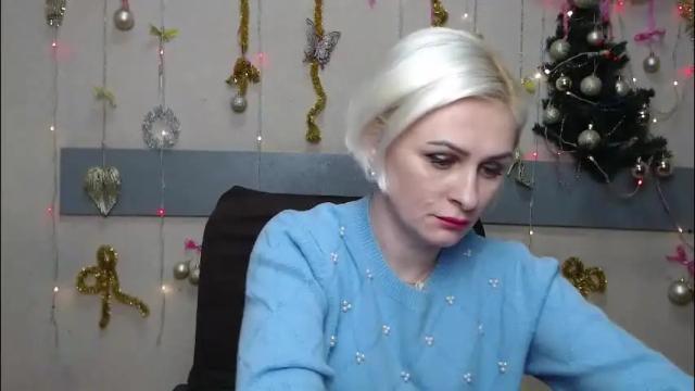 Image 8 of oliviahorst Stream on Chaturbate on 18 days ago