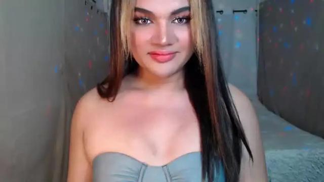 Image 12 of oliviahot22 Stream on Chaturbate on 14 months ago