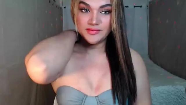 Image 2 of oliviahot22 Stream on Chaturbate on 14 months ago