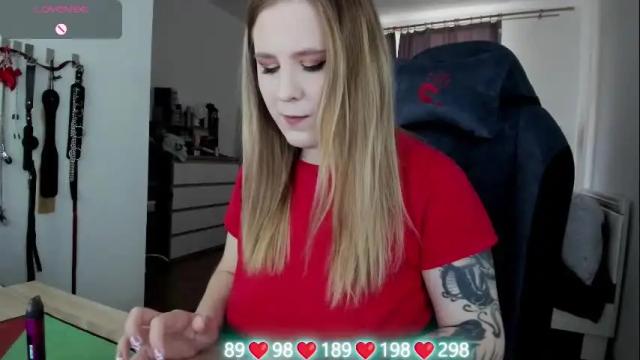 Image 3 of oliviamunk Stream on Chaturbate on 1 month ago