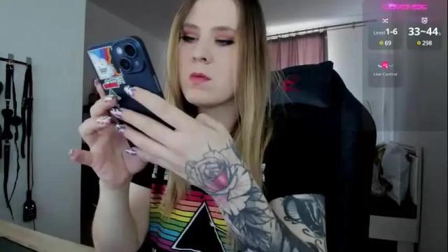Image 6 of oliviamunk Stream on Chaturbate on 22 days ago