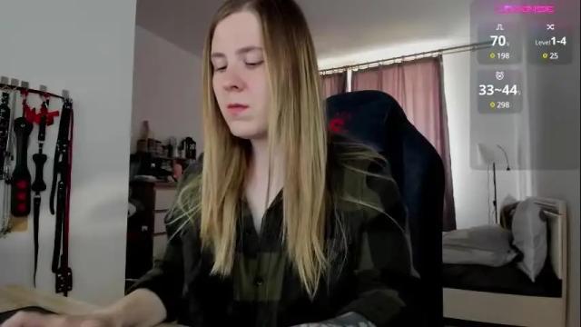 Image 10 of oliviamunk Stream on Chaturbate on 4 days ago