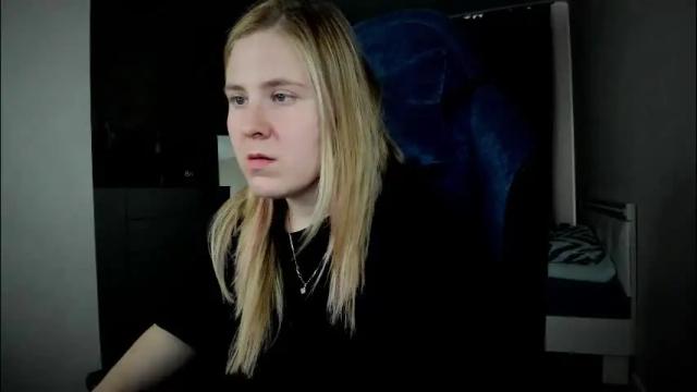 Image 3 of oliviamunk Stream on Chaturbate on 2 months ago