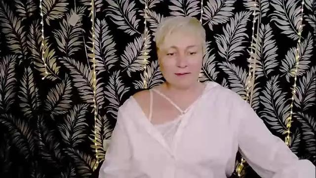 Image 2 of oliviaoskar_ Stream on Chaturbate on 23 days ago