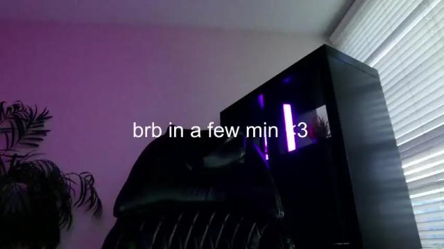 Image 2 of oliviaowens Stream on Chaturbate on 24 days ago