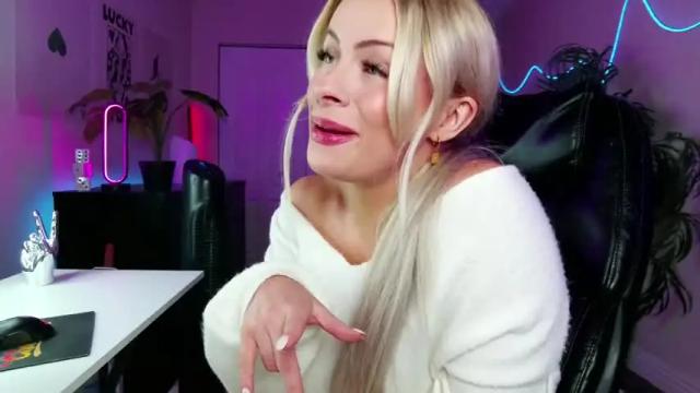 Thumbnail 2, oliviaowens's Stream at Chaturbate, 1 month ago