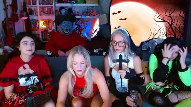 Thumbnail 2, oliviaowens's Stream at Chaturbate, 2 months ago