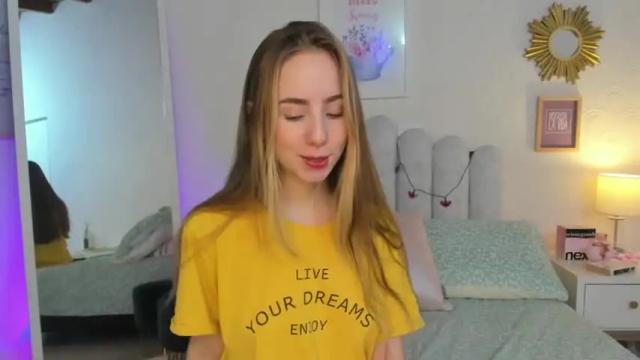 Thumbnail 3, oliviaprada1's Stream at Chaturbate, 16 months ago