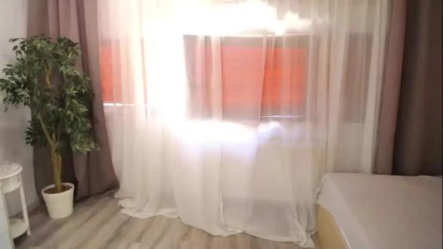 Image 6 of oliviarimes Stream on Chaturbate on 25 days ago