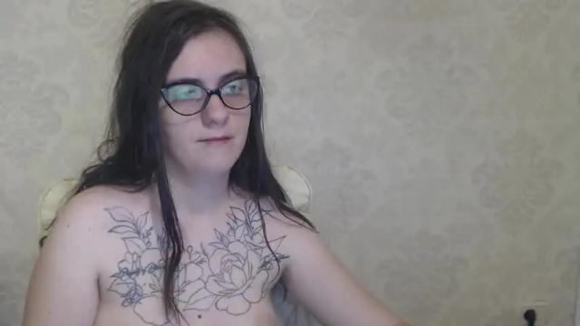 Image 12 of oliviasager Stream on Chaturbate on 17 months ago