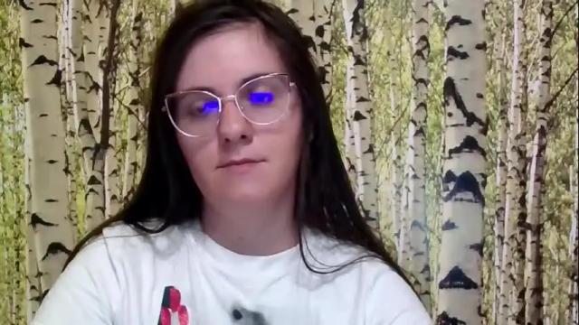 Image 4 of oliviasager Stream on Chaturbate on 1 month ago