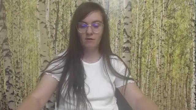 Image 4 of oliviasager Stream on Chaturbate on 24 days ago