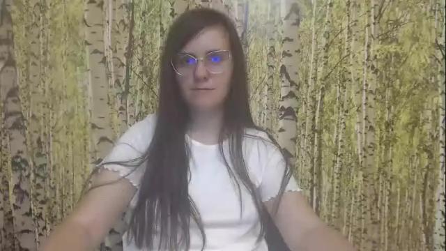 Image 6 of oliviasager Stream on Chaturbate on 24 days ago