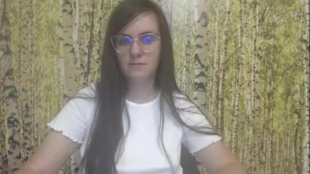 Image 8 of oliviasager Stream on Chaturbate on 24 days ago