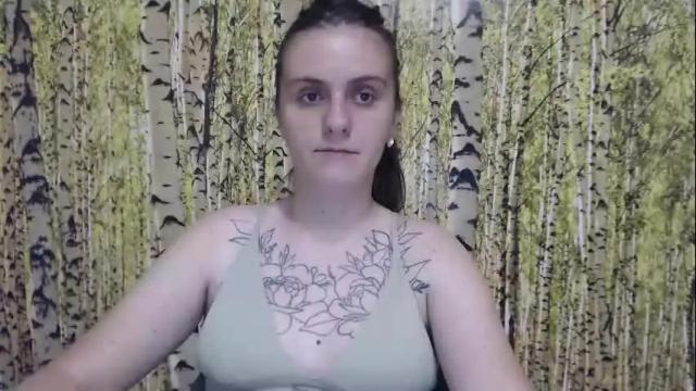 Image 3 of oliviasager Stream on Chaturbate on 20 days ago
