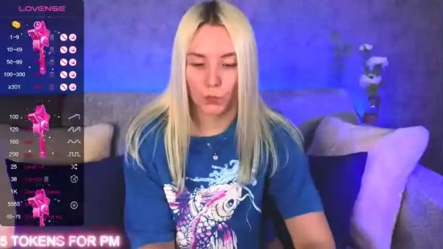 Image 7 of oliviashepard Stream on Chaturbate on 21 months ago