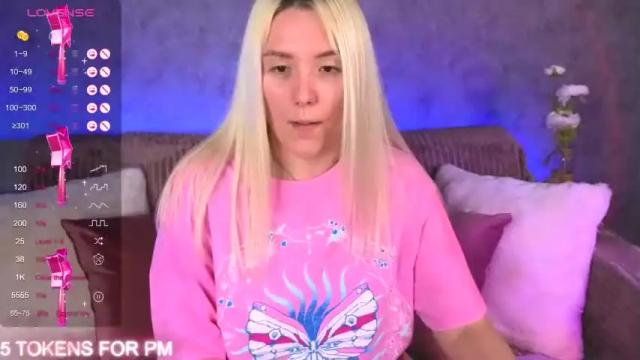 Image 3 of oliviashepard Stream on Chaturbate on 20 months ago