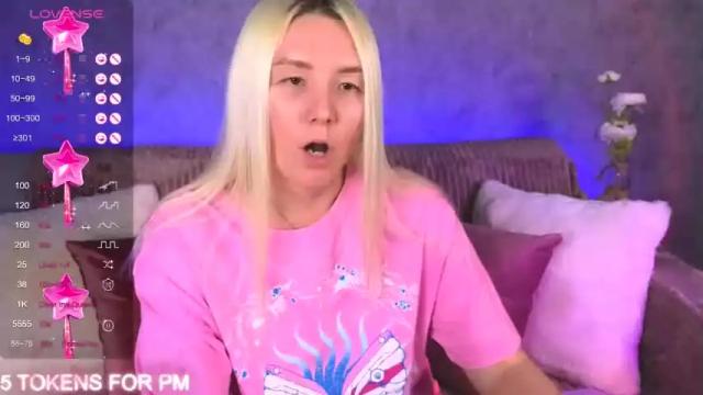 Image 6 of oliviashepard Stream on Chaturbate on 20 months ago