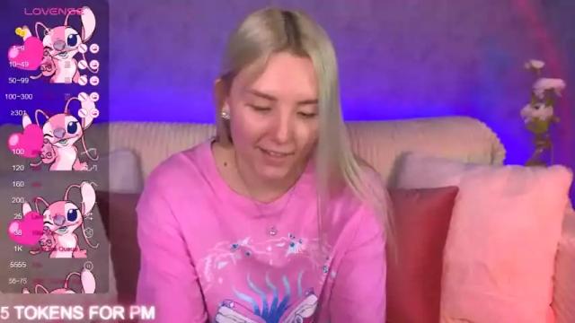 Image 4 of oliviashepard Stream on Chaturbate on 20 months ago