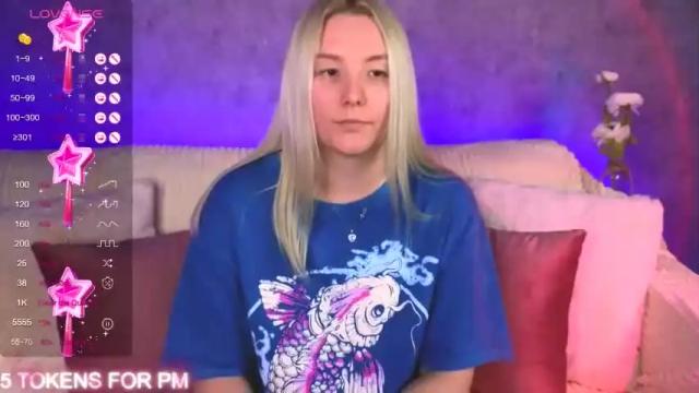 Image 7 of oliviashepard Stream on Chaturbate on 20 months ago