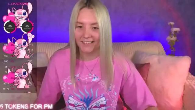 Image 10 of oliviashepard Stream on Chaturbate on 19 months ago