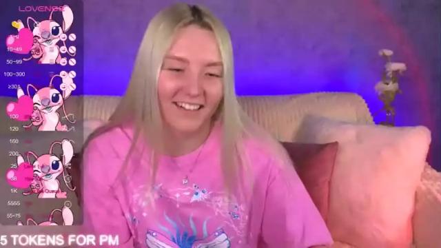 Image 6 of oliviashepard Stream on Chaturbate on 19 months ago