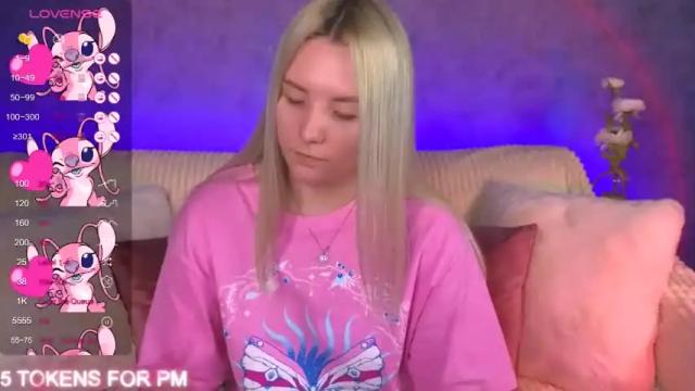 Image 7 of oliviashepard Stream on Chaturbate on 19 months ago