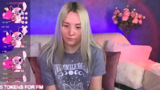 Image 2 of oliviashepard Stream on Chaturbate on 19 months ago