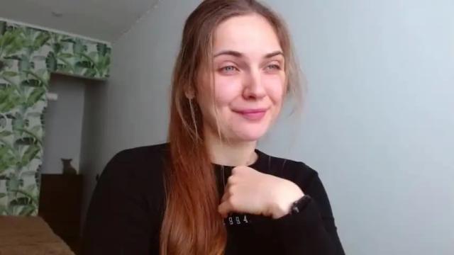 Image 8 of oliviashiny Stream on Chaturbate on 14 months ago