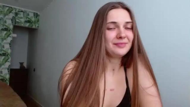 Image 10 of oliviashiny Stream on Chaturbate on 14 months ago
