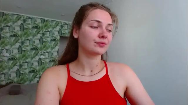 Image 7 of oliviashiny Stream on Chaturbate on 3 months ago
