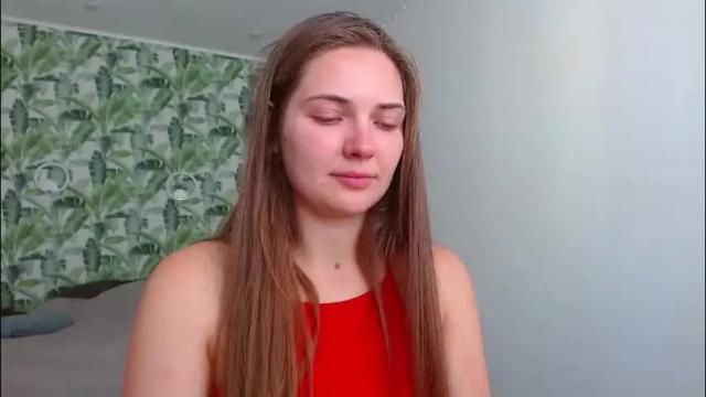 Image 7 of oliviashiny Stream on Chaturbate on 2 months ago