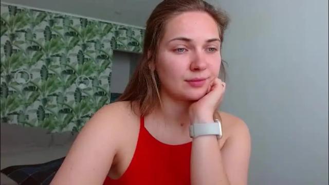 Image 4 of oliviashiny Stream on Chaturbate on 1 month ago
