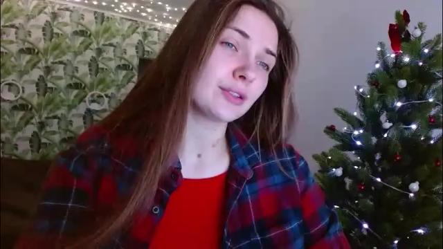 Image 2 of oliviashiny Stream on Chaturbate on 26 days ago