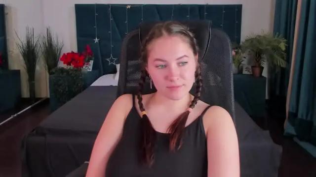 Thumbnail 3, oliviya_lee's Stream at Chaturbate, 18 months ago
