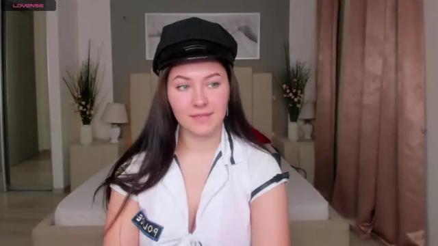 Image 8 of oliviya_lee Stream on Chaturbate on 18 months ago