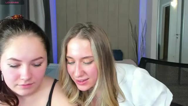 Image 7 of oliviya_lee Stream on Chaturbate on 18 months ago
