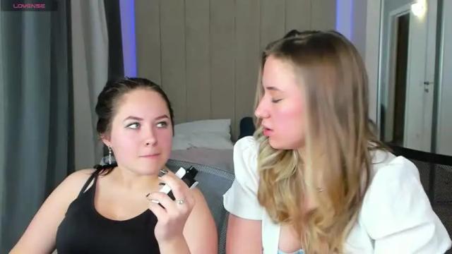Thumbnail 3, oliviya_lee's Stream at Chaturbate, 18 months ago