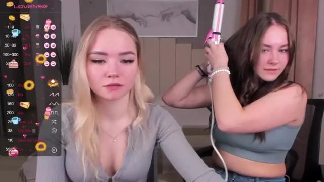 Image 2 of oliviya_lee Stream on Chaturbate on 17 months ago