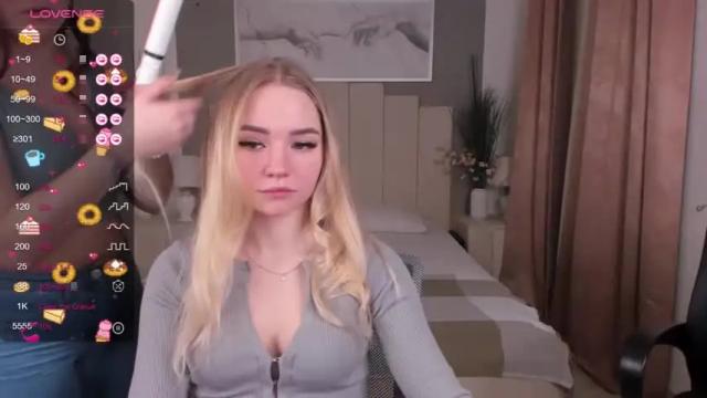 Image 8 of oliviya_lee Stream on Chaturbate on 17 months ago