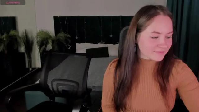 Image 2 of oliviya_lee Stream on Chaturbate on 17 months ago