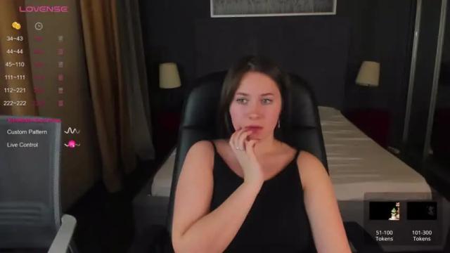 Image 4 of oliviya_lee Stream on Chaturbate on 17 months ago
