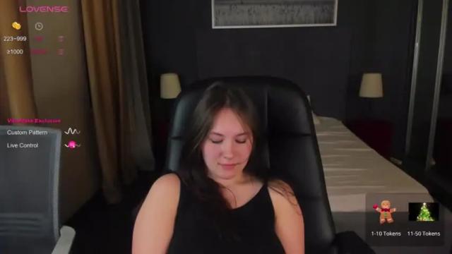 Thumbnail 3, oliviya_lee's Stream at Chaturbate, 17 months ago
