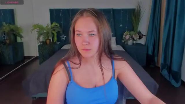 Image 2 of oliviya_lee Stream on Chaturbate on 17 months ago