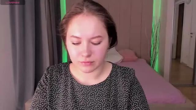 Thumbnail 3, oliviya_lee's Stream at Chaturbate, 17 months ago