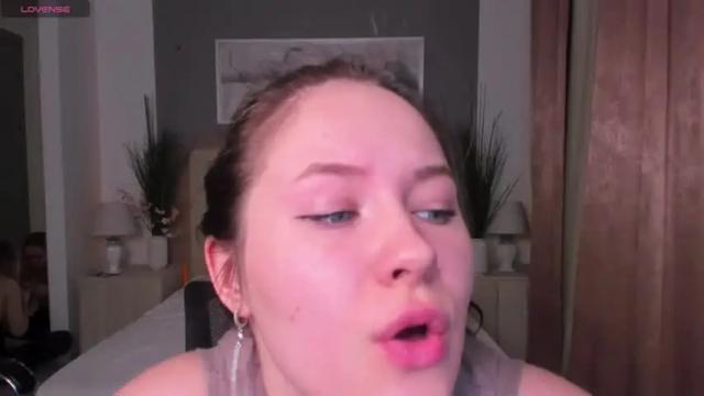 Thumbnail 1, oliviya_lee's Stream at Chaturbate, 16 months ago
