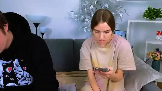 Image 7 of ollistiw Stream on Chaturbate on 1 month ago