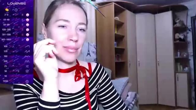 Image 10 of oly_cute_ Stream on Chaturbate on 17 months ago